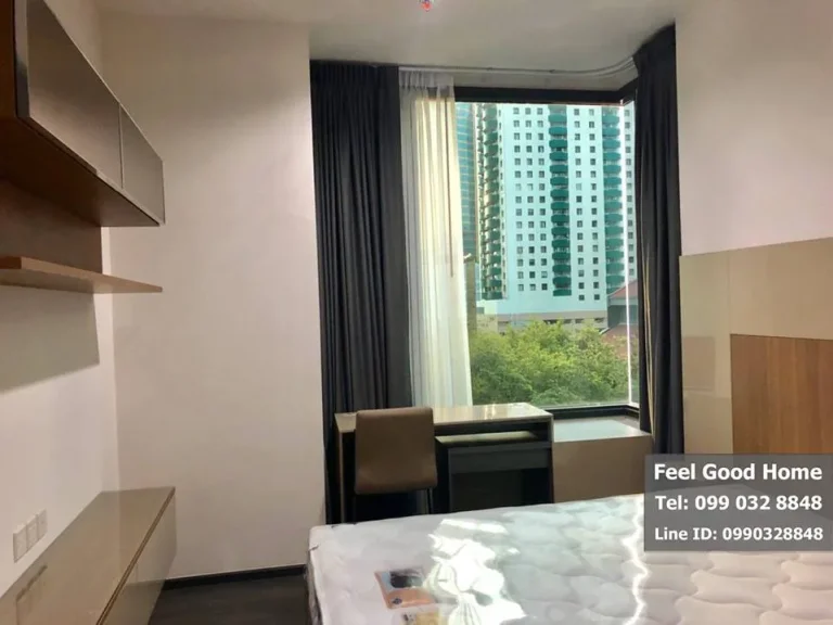 Luxury Condo with 44 Sqm For Sale The Edge Sukhumvit 23