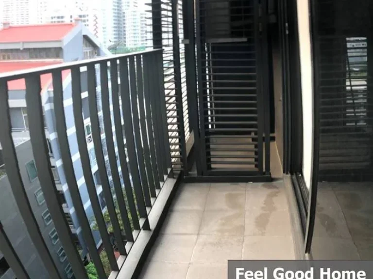 Luxury Condo with 44 Sqm For Sale The Edge Sukhumvit 23