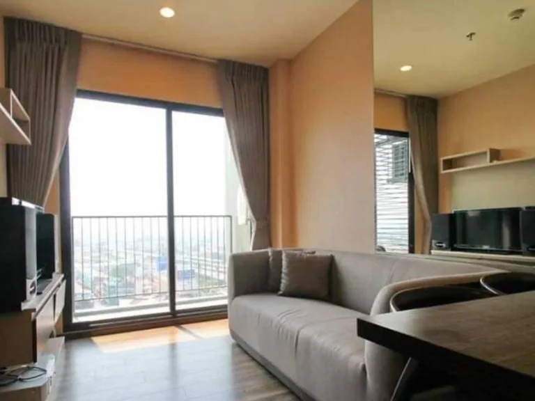 For rent 1 bedroom At Teal Taksin condo nearby BTS Wongwainyai 