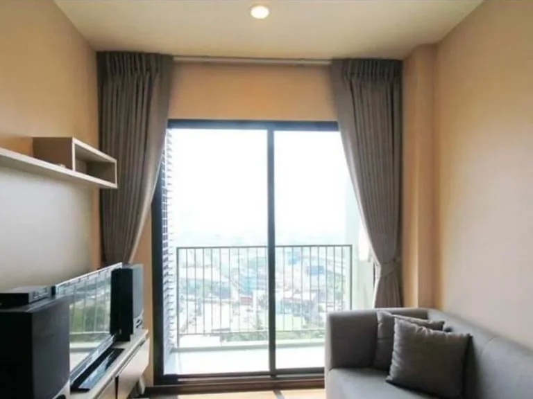 For rent 1 bedroom At Teal Taksin condo nearby BTS Wongwainyai 