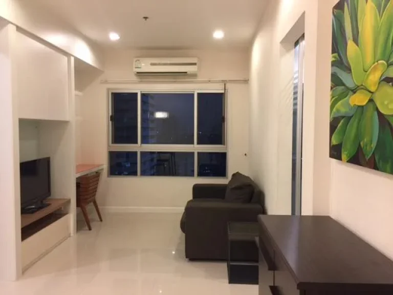 For Rent Q HOUSE SATHORN 1br1ba 22000 Bath BTS Krung Thon Buri