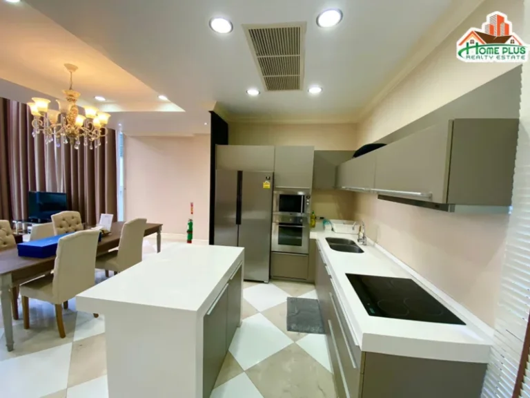 ทาว์นโฮมหรู 3 ชั้น 349 Residence วิลล่าใจกลางเมืองสุขุมวิท