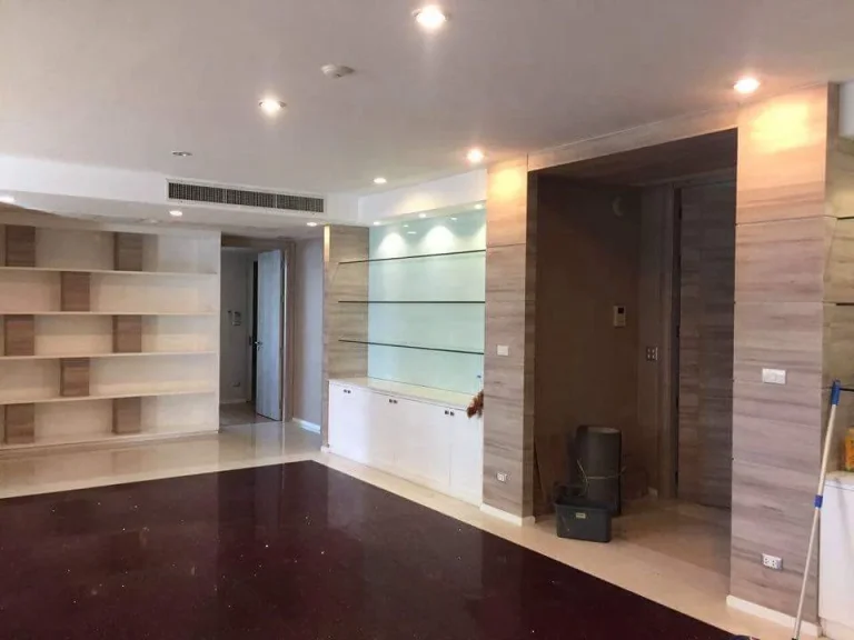 For Rent Ideal 24Sukhumvit 24 4 bedrooms 350 sqm