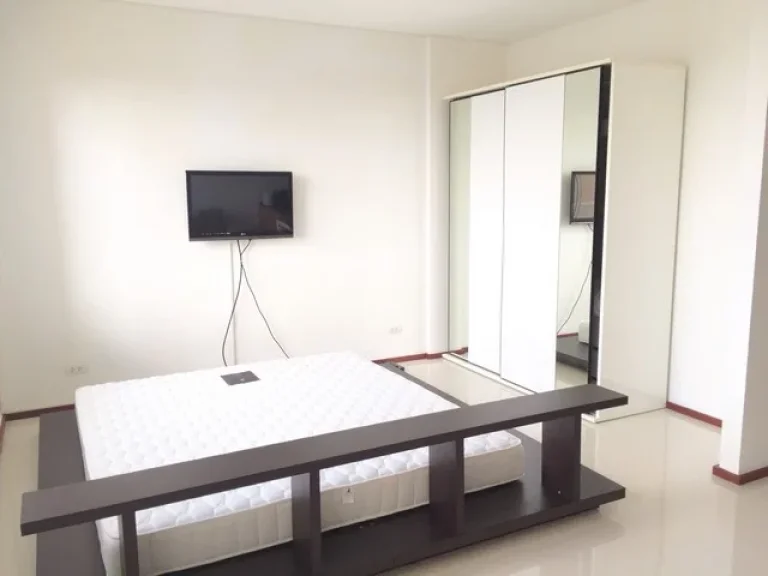 For rent Villa Sathorn Studio bedrooms 38 Sqm 