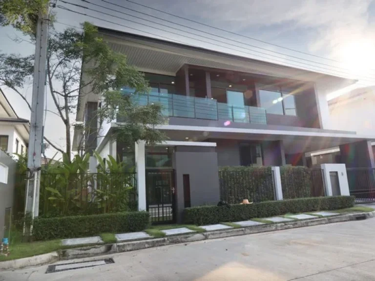 Sale House Setthasiri Krungthep Kreetha Srinakarin near expressway MRT Yellow Line