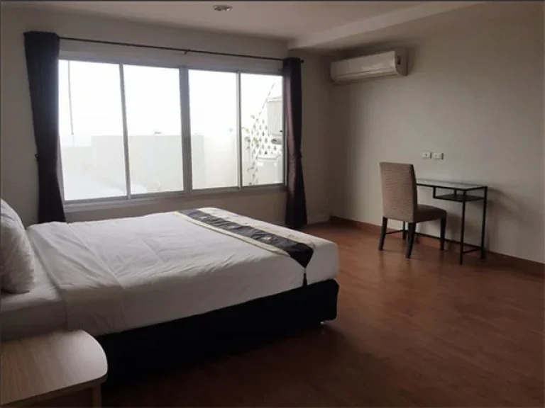 Room for Rent at Waterford Diamond Tower Room type 3 bedrooms 3 bathrooms