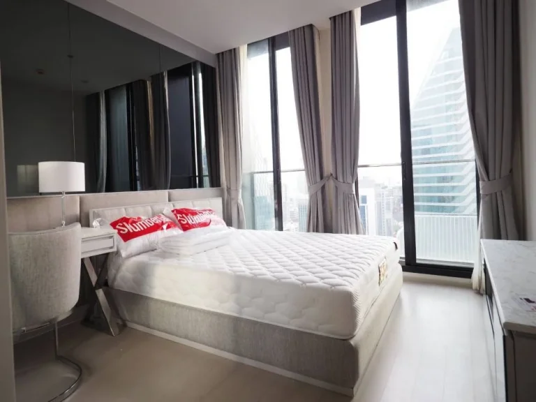 เช่าด่วน ห้องสวยใหม่กิ๊ก แบบ 2 ห้องนอน ที่ คอนโด Noble เพลินจิต For Rent A Brand New and Nicely Decor 2 Bed Unit at Noble Ploenchit