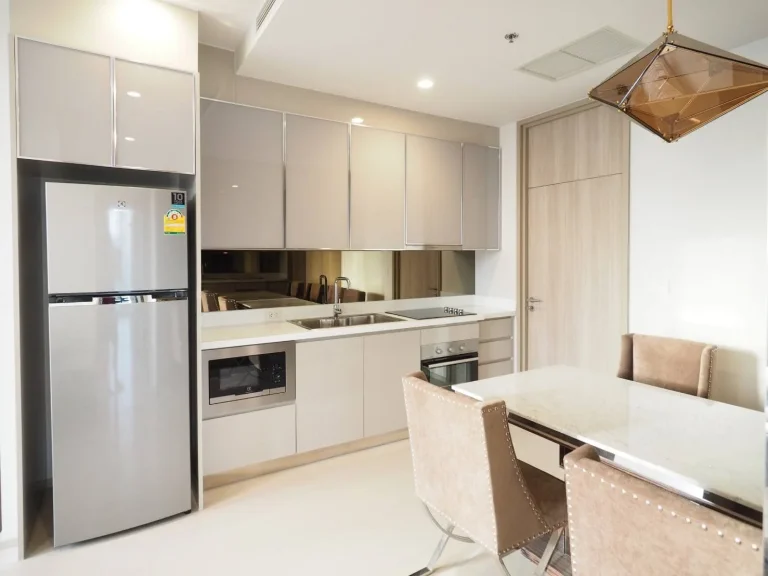 เช่าด่วน ห้องสวยใหม่กิ๊ก แบบ 2 ห้องนอน ที่ คอนโด Noble เพลินจิต For Rent A Brand New and Nicely Decor 2 Bed Unit at Noble Ploenchit