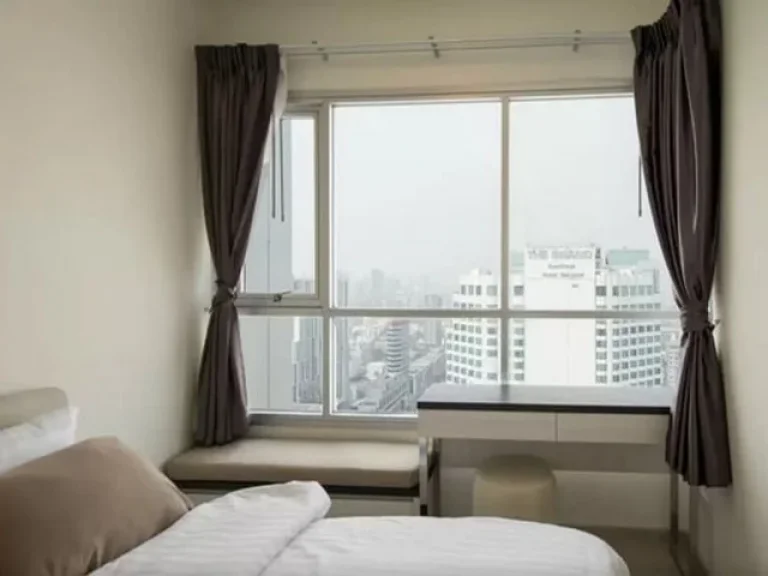 Life Ratchadapisek Condo 2 bedrooms 1 bathroom 46 sqm on 35th floor