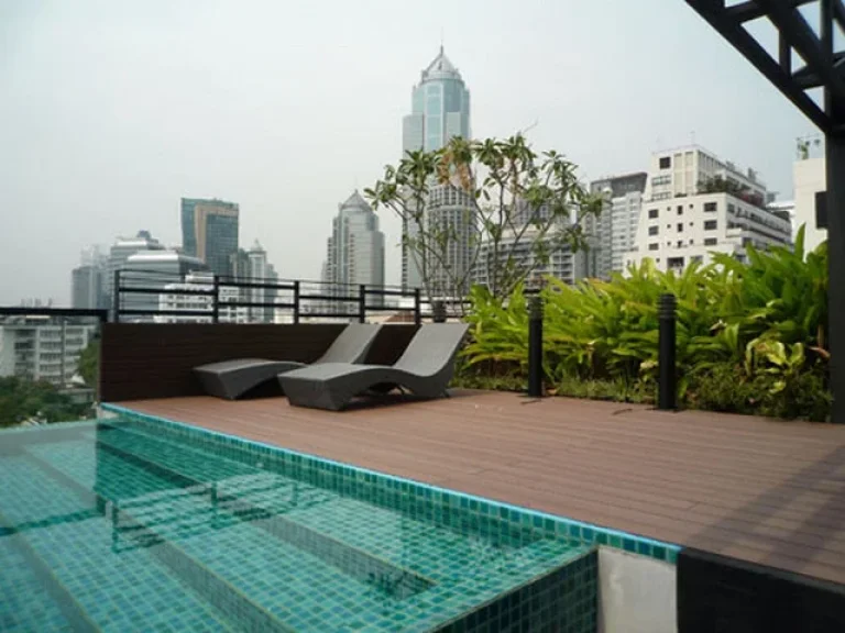 For rent Socio Condominium Soi Ruamrudee 2 Ploenchit Bangkok