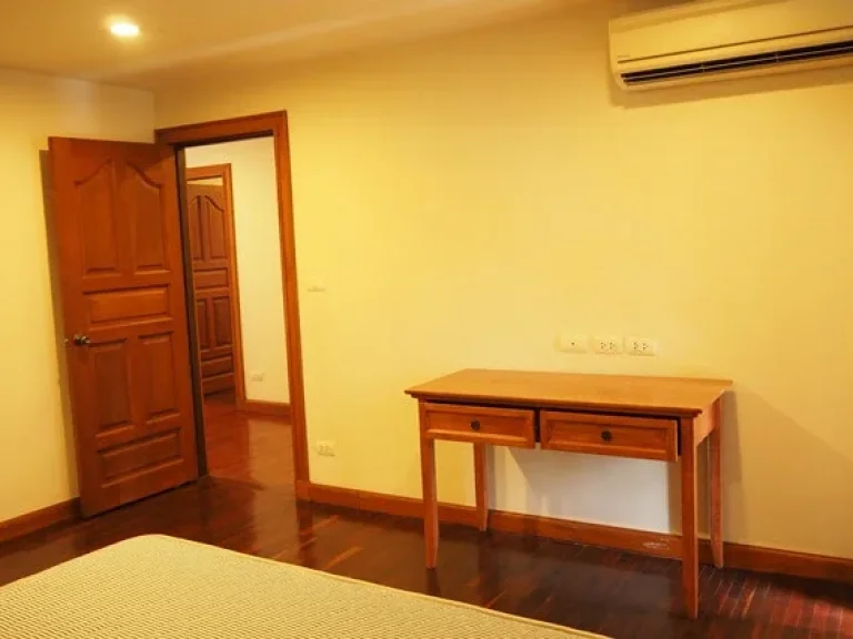 For rent Nagara Mansion3 Bedrooms 3 Bathrooms Maid room with space 200 Sqm