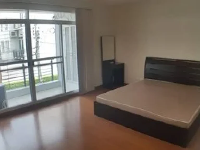 For rentTownhome Baan Klang Muang Srinakarin 145 Sqm Fully Furnished Beautiful Decoration