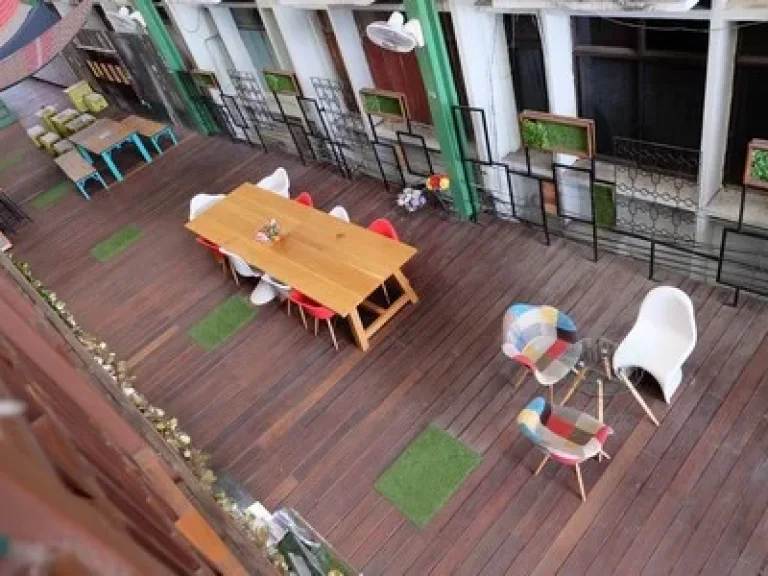 เซ้ง Hostel ใหม่ โลเคชั่นดีเยี่ยม ติดสะพานพุทธ และปากคลองตลาด มีจำนวน 2 ชั้น รวม 20 ห้อง