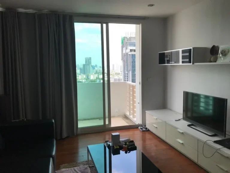 คอนโด สิริ เรสซิเด้นซ์ สุขุมวิท 24 ให้เช่า SIRI Residence for rent 1 bed near BTS