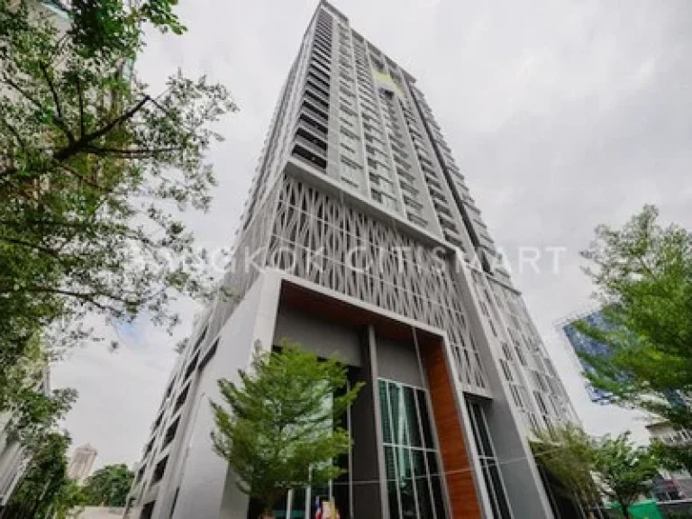 ขาย Rhythm Sathorn-Narathiwas ขนาด 35 ตรม 55 M Sell Rhythm Sathorn-Narathiwas size 35 sqm 55 M