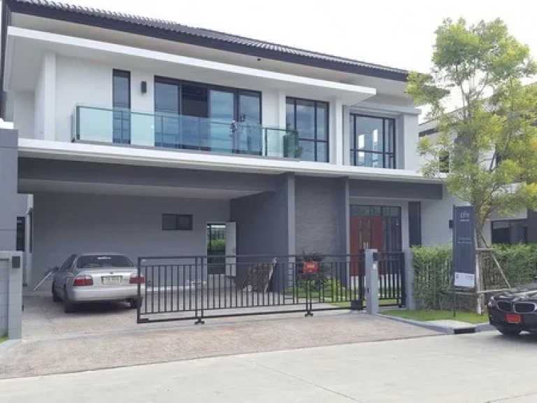 เช่า FOR RENT BRAND NEW HOUSE BANGNA KM7 4 beds 4 baths 90 Sqw95000 NEAR MEGA BANGNA