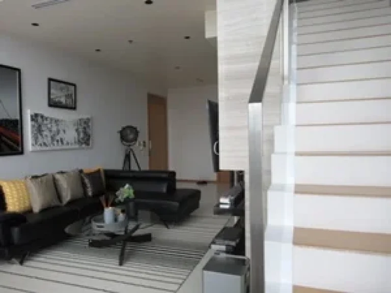 คอนโด The Emporio Place ห้อง Duplex เขตคลองเตย กรุงเทพ 8266 ตรม