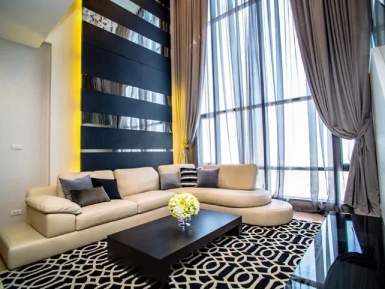 For Rent Urbano Absolute Sathon-Taksin 3 Bed Duplex Penthouse 500 m to BTS