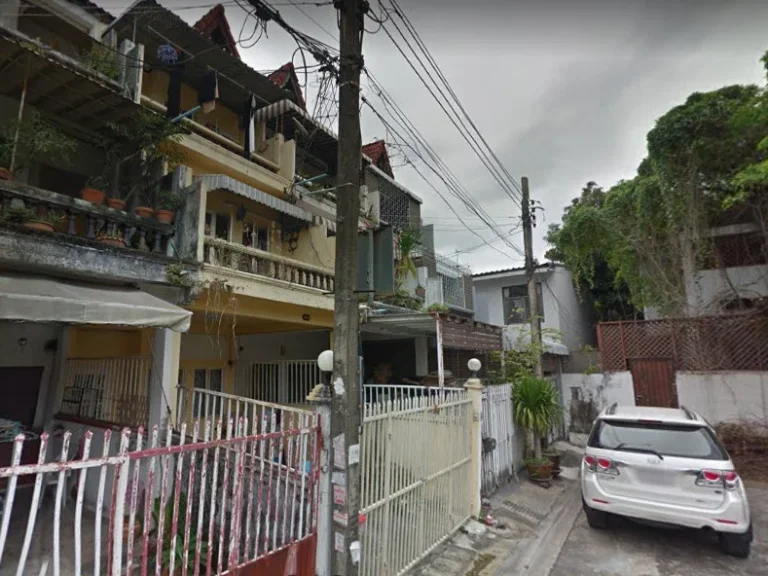 HR00594Townhouse for rent ทาวน์เฮาส์ 3 ชั้น ปลายซอยลาดพร้าว 421 15000THBmonth