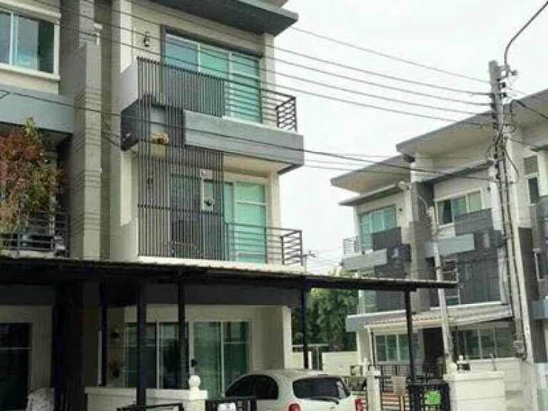 HS2012 House for Sale ทาวน์โฮม 3 ชั้น หมู่บ้าน ทาวน์อเวนิวพระราม9