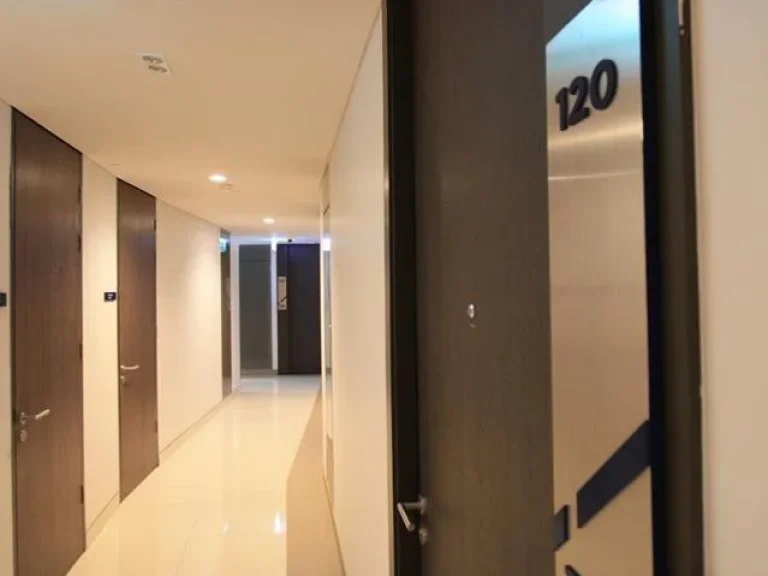 For Rent Condo THE LUMPINI 24 1Br1Ba 36000 Bath BTS Prompong