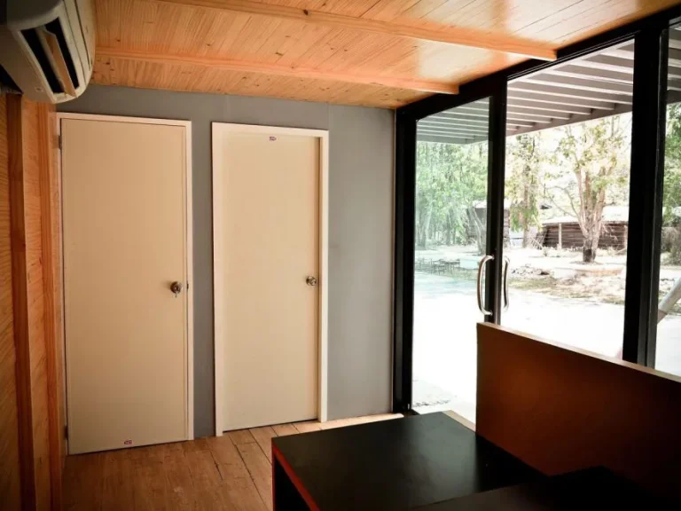 ขายบ้านออฟฟิตคอนเทนเนอร์ พร้อมตกแต่งสวยงาม - Container House For Sale