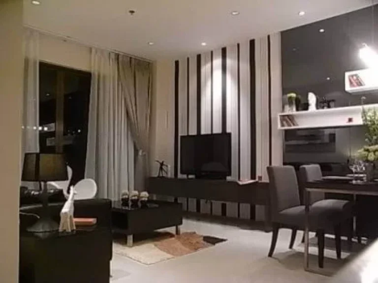 for sale and rent Emporio Place 6535sqm 1bed Floor 14th BTS พร้อมพงษ์