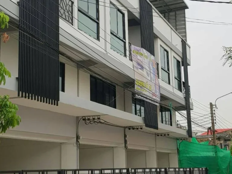 ขายทาวน์เฮ้าส์ Town home 4ชั้น 2 คูหา พระราม 2 เขตบางขุนเทียน กรุงเทพ