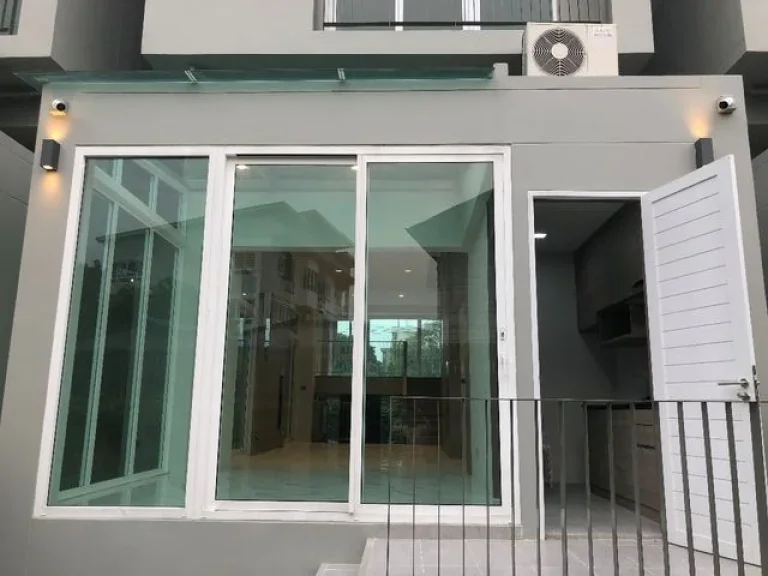 HS00557Townhome For sale Townhome 35 Floor Ladprao 48 135M