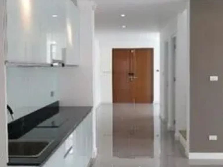 ขายโฮมออฟฟิศ 3 ชั้น Modern Luxury Home บริเวณลาดพร้าว 71 โครงการ เดอะวิง-นาคนิวาส 18