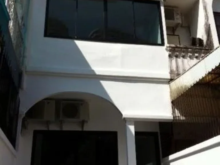 HR00583Townhouse for rent ทาว์นเฮ้าส์ ซอยพหลโยธิน23 15500THBmonth