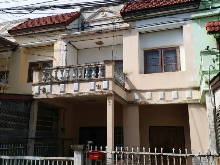 ขาย Townhouse 2 ชั้น 3 ห้องนอน 2 ห้องน้ำ ซอยคู้บอน ถนนรามอินทรา พร้อมผู้เช่า 15 M