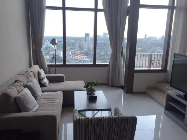 Emporio Place Sukhumvit soi 24 for Rent Near BTS Phromphong Emporium ampamp Emquatier