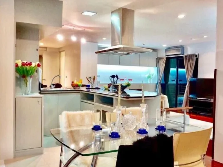 คอนโดหรูให้เช่า Silom Terrace Condo ใจกลางสีลม กรุงเทพ