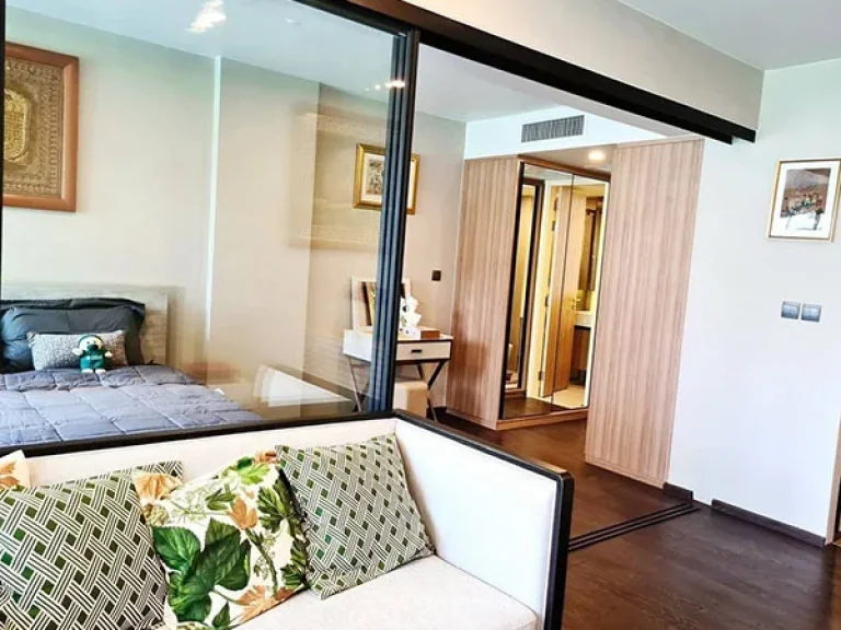 คอนโดใหม่แต่งสวย ห้องใหญ่แบบ 1 ห้องนอน ที่ ณ วรา เรสซิเดนซ์ หลังสวน A Nice Large 1 Bed Unit at a New Condo Project Navara Residence Langsuan