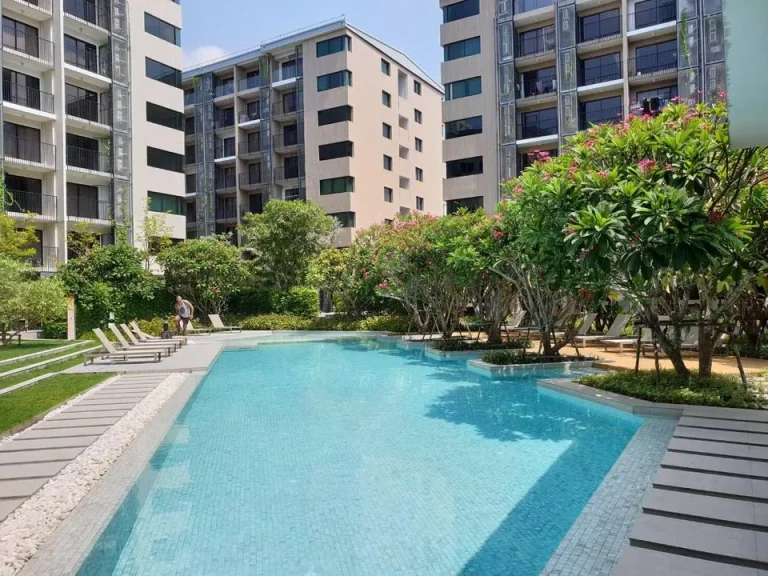 ให้เช่าCondo Blossom Sathron 1bed Duplex ชั้น1 45sqm ราคา 18000 bath 0972989594