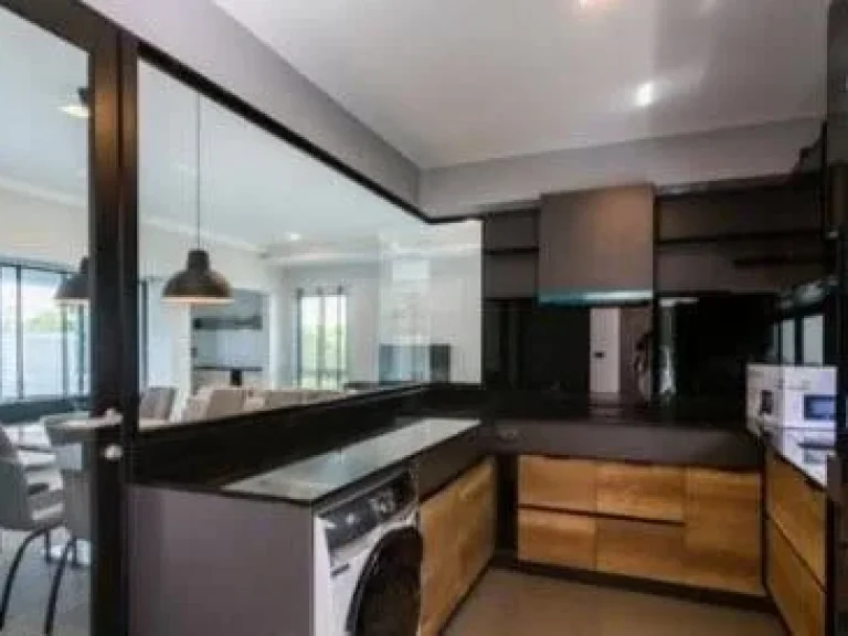 ให้เช่าบ้านเดี่นว2ชั้น VIVE TOWNHOME บางนา กม 7 ติดเมกะบางนาหลังมุม ด้านหน้าสวน