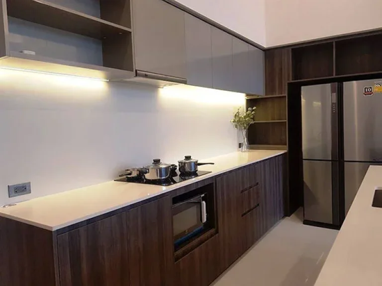 เช่าด่วน คอนโดหรู ห้อง Duplex แบบ 3 ห้องนอน ที่ คอนโด Siamese Exclusive Sukhumvit 31 For Rent A Nice and Cozy 3 Bedroom Duplex Unit in Sukhumvit 31