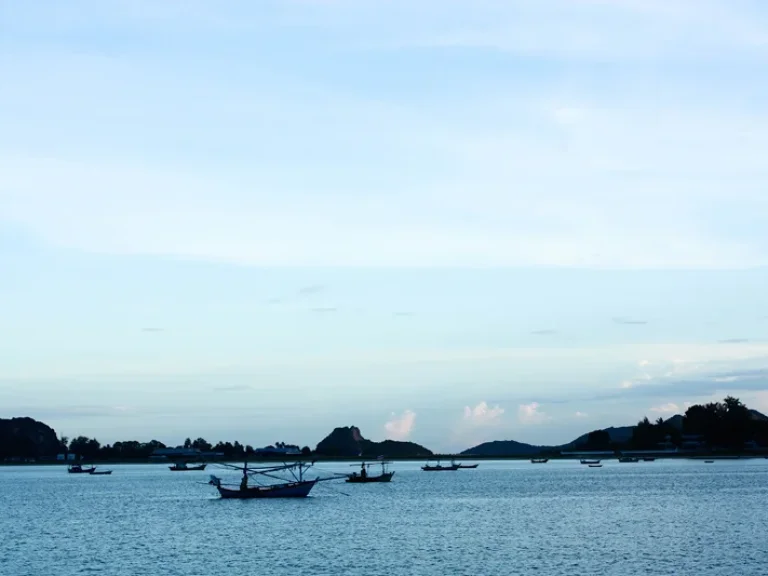 ขายที่ดินติดชายหาดแปลงเล็กๆ