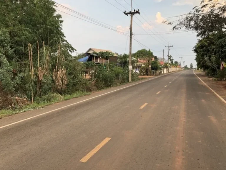 ขาย ที่ดิน 4 ไร่ ห้วยหิน หนองหงส์ บุรีรัมย์ ติดถนนเมน เหมาะค้าขาย