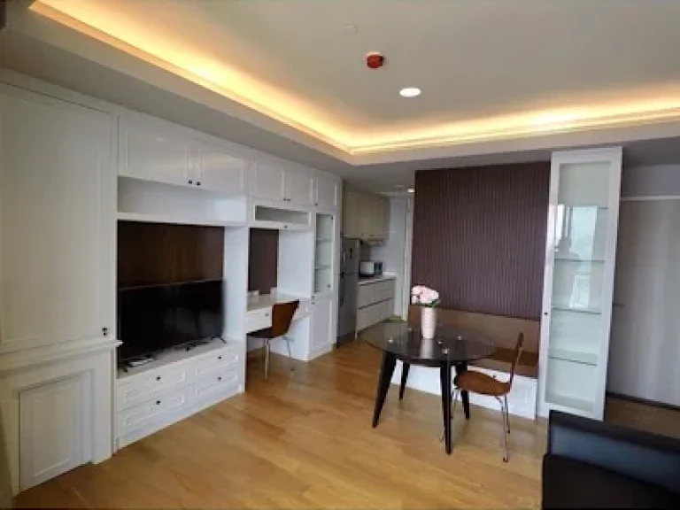 Condo for rent 2 Bed 59 sqm The Lumpini 24 Sukhumvit 24 near BTS Prompong station