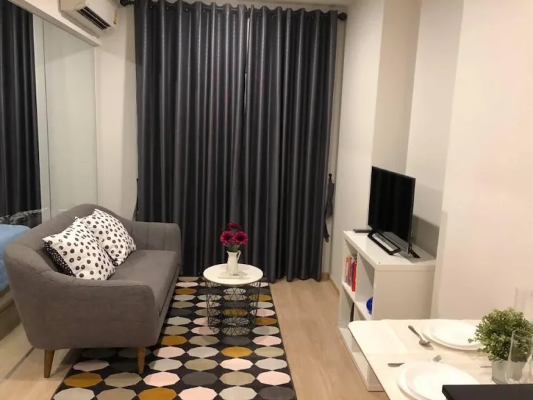 for rent Noble Revolve Rachada Condominium