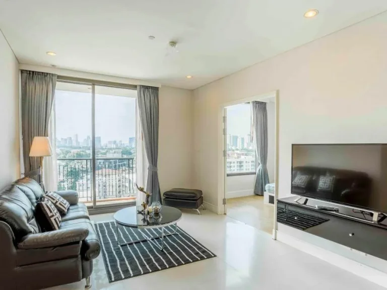 Aguston Sukhumvit 22 Fully furnished unblocked view