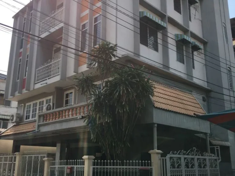 บ้านพร้อมที่ดิน 52 ตรว