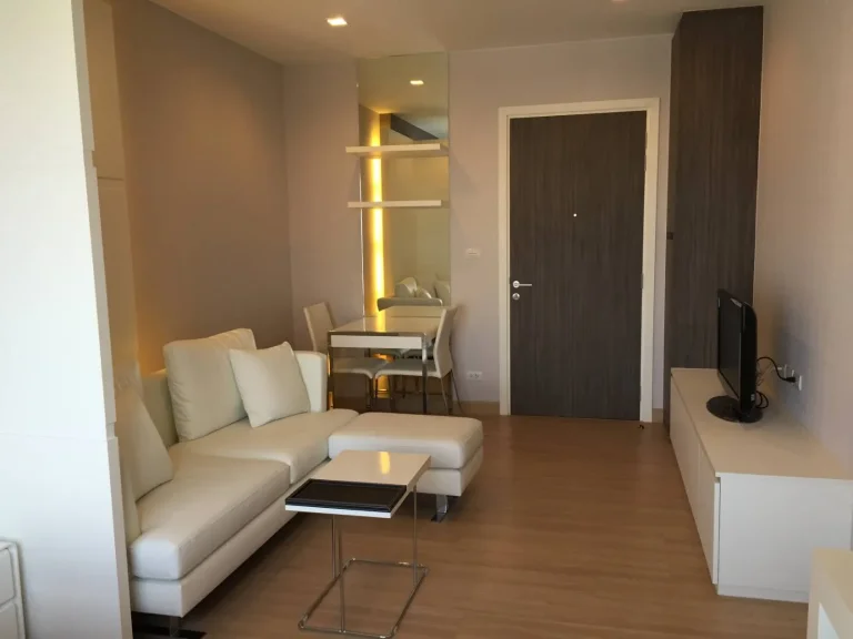 Studio Condo for RENT 30 SqM in Sathorn area ONLY 19500 THB