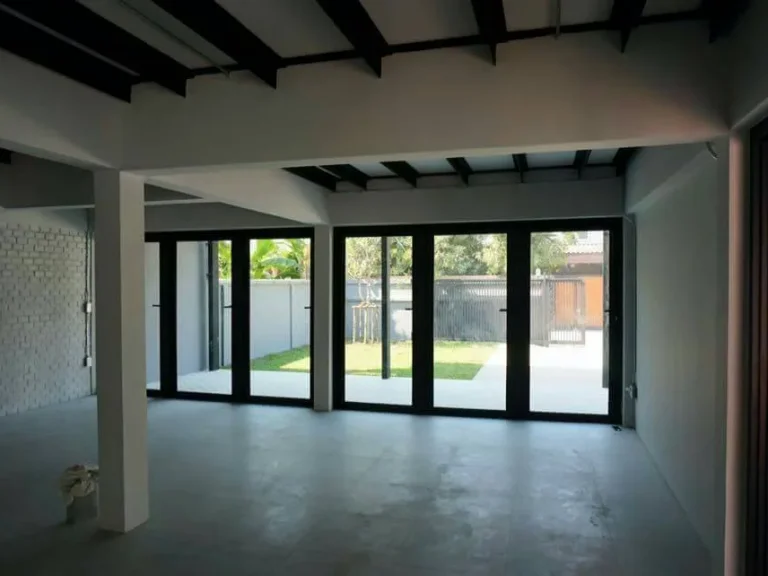 Mar113 For Rent 2-storey renovated Home office Loft style โชคชัย 4