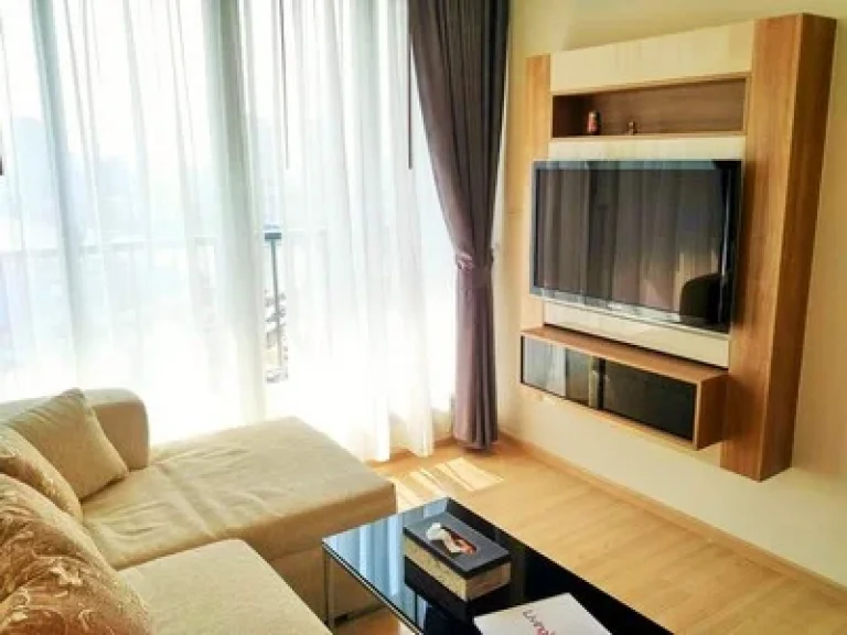 Condo for Rent Rhythm Sathorn BTS Saphan Taksin 1BR 45 sqm 35000 THB Fully furnished