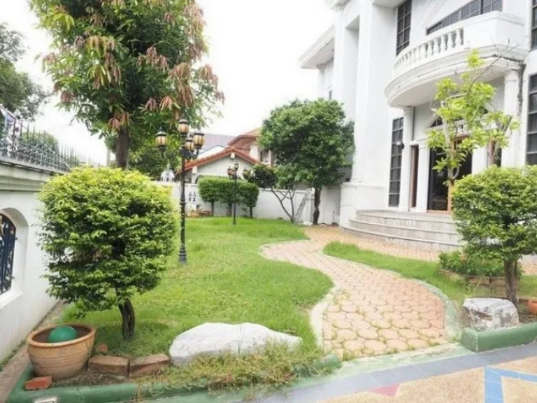 House For Sale บ้านเดี่ยวหรูหมู่บ้านปธนานิเวศน์ เสนานิคม 28000000 THB