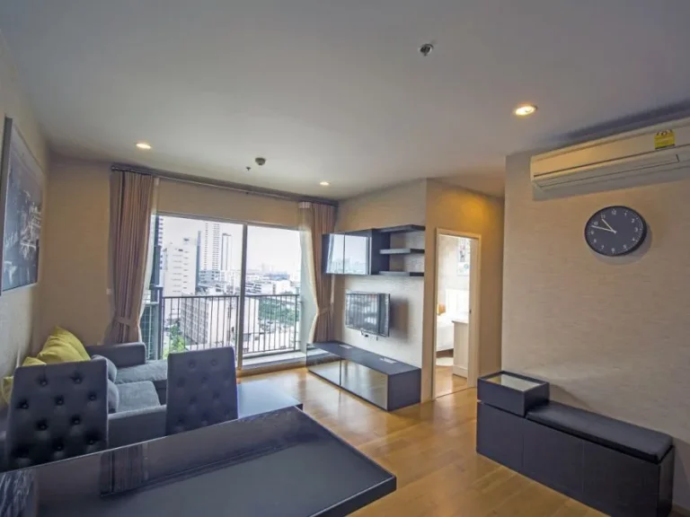 Bangkok residence for RENT in Wongwianyai area 2 bedroom 6607 SqM ONLY 30000 THBMonth