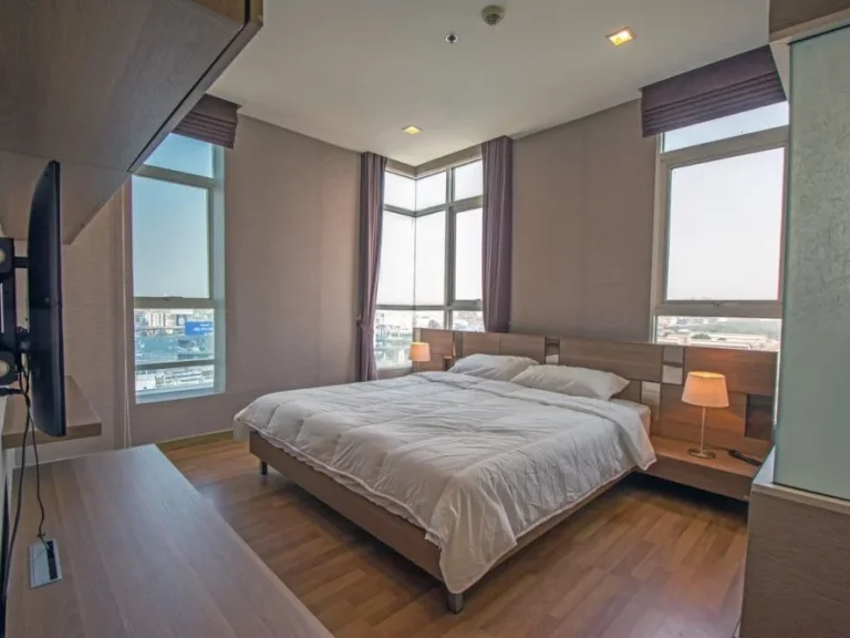 Incredible panoramic view Condo for RENT 2 bedroom 7175 SqM in Ratchaprarop area ONLY 40000 THB